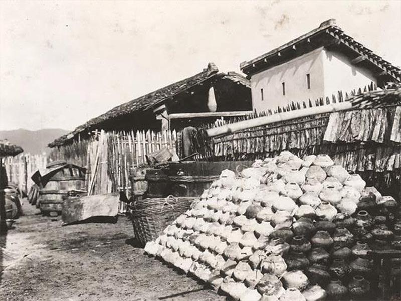 175f1539efeb16b54ffa Tĩn nước mắm Phan thiết