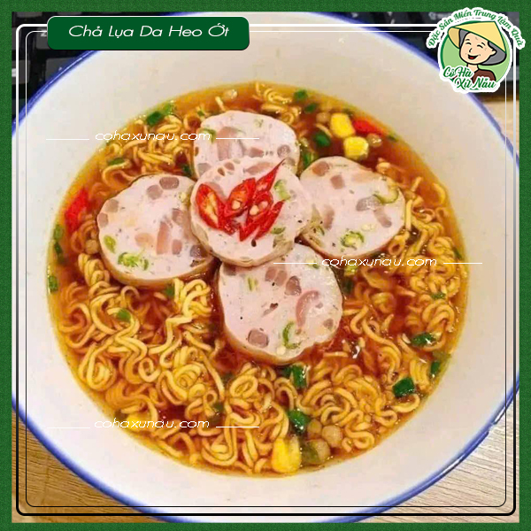 chả lụa da heo ớt xiêm xanh